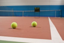 обучение в школе тенниса